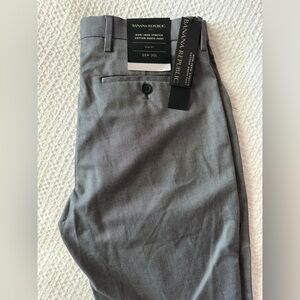 BNWT Banana Republic Slim Fit Gray Trousers